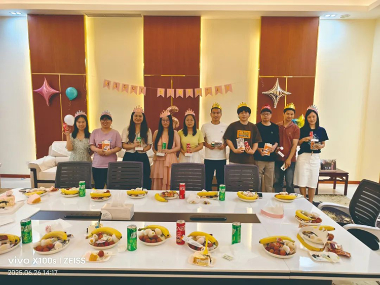 缤纷夏日，悦享生辰  汇珏科技集团6月员工生日会