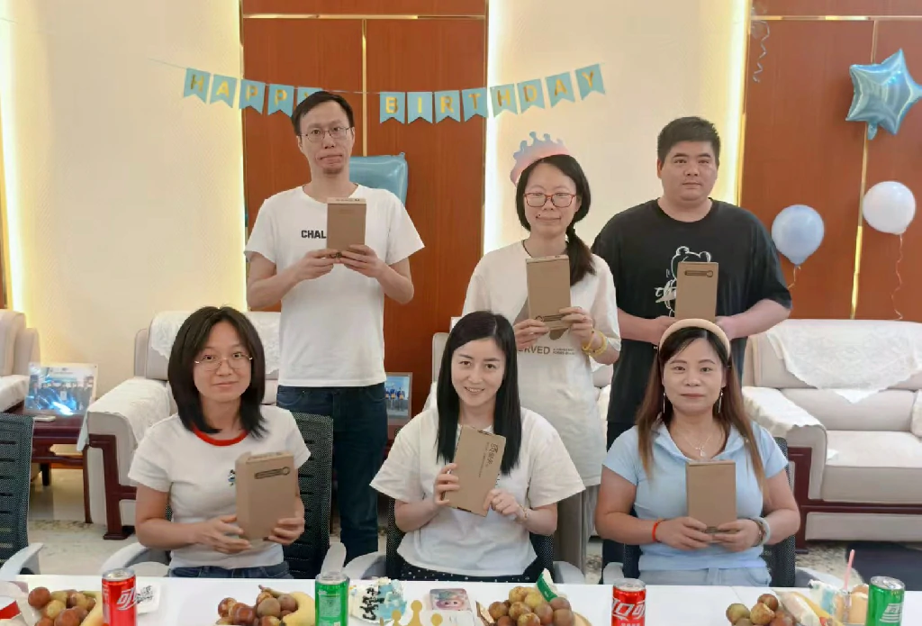 以夏之名 共赴美好 ‖ 7月员工生日会